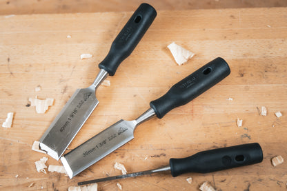 STUBAI  Stemmeisensatz Stechbeitel Set mit schwarzem Plastikgriff & extra langer Klinge, 4-teilig (12,16,20,24 mm), Stemmeisen zur  Bearbeitung von Holz Werkzeug für Schreiner Tischler Heimwerker