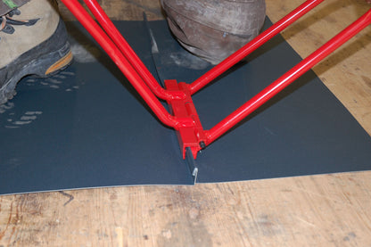STUBAI Winkeldoppelfalzer 220 mm – Modell 282415 – zum Schließen von Winkelfalz zu Doppelstehfalz in einem Arbeitsgang – hochwertiges Blechwerkzeug, 2500 g, rot lackiert – Made in Austria