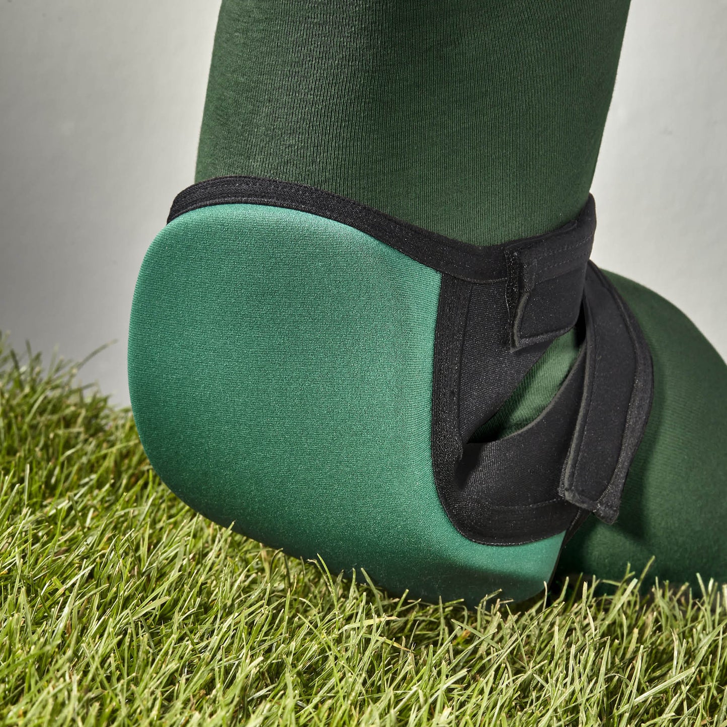 KNEETEK Knieschoner Garden | Knieschützer für optimale Entlastung beim Arbeiten auf Knien | Kniepolster geeignet für Gartenarbeiten, Hobby und Haushalt