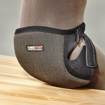 KNEETEK Knieschoner PROFILINE KevProSoft® | rutschfähige Knieschützer für optimale Entlastung beim Arbeiten auf Knien | Kniepolster geeignet für Parkettleger, Teppich- und Fußbodenleger