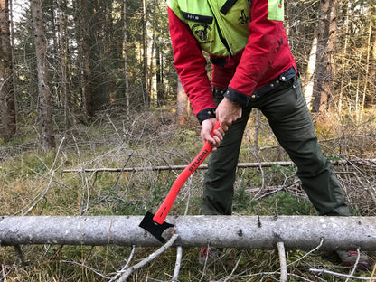 STUBAI Leichtaxt / Putzerbeil 600–670 mm mit Kunststoffstiel, 100 mm Schneide, 1000 g, Kohlenstoffstahl 52–55 HRC, mit Schlagfläche – ideal für Entasten, Spalten und kleinere Baumarbeiten