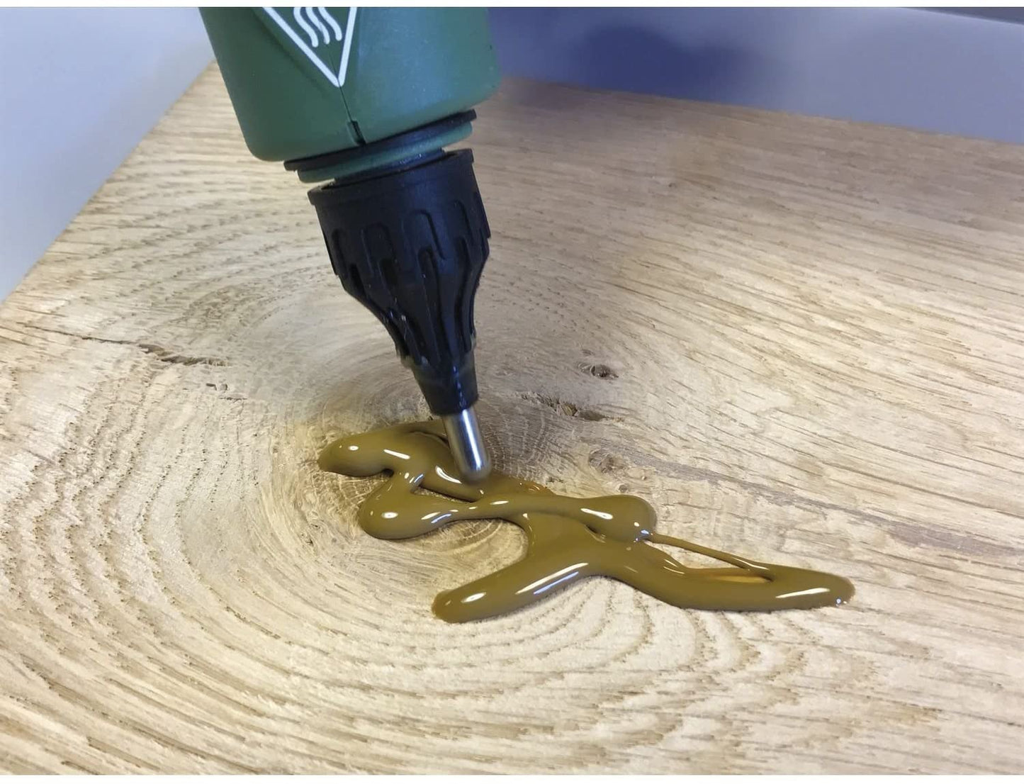 BCD360 Holzreparatur-Set Profi-Koffer | Komplettes Astfüller-System für professionelle Holzreparaturen | inkl. Pistole mit Thermostat, Kühleisen, Hobel, Farbwechsler & 8 Füllstäbe MIX