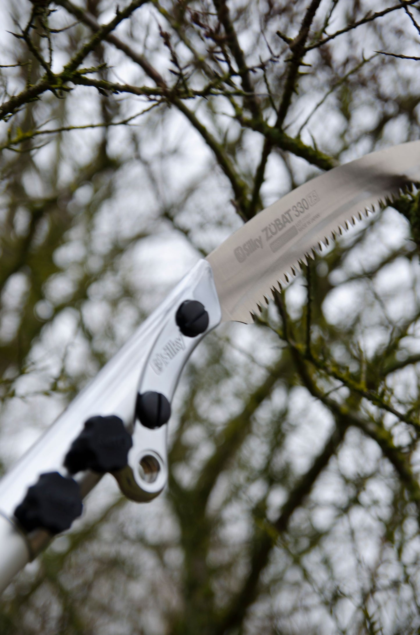 SILKY Zübat Professional Stangensäge 2-teilig 2,0–3,3 m | 330 mm Zugsägeblatt 7,5 Z/30 mm | ovale Alu-Teleskopstange, Doppel-Verriegelung | Gummigriff & Stoßschutz | HookFox optional | Baumpflege