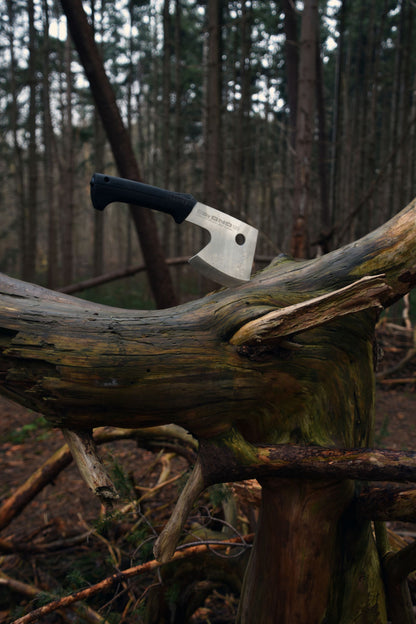 Ono Axt – Japanische Camping-Axt mit ergonomischem Antirutschgriff & 18 cm Blatt aus Spezialstahl | Ideal für Äste & Outdoor | Inkl. Hülle mit Gürtelschlaufe & Aufhängeöse | Austauschbares Blatt