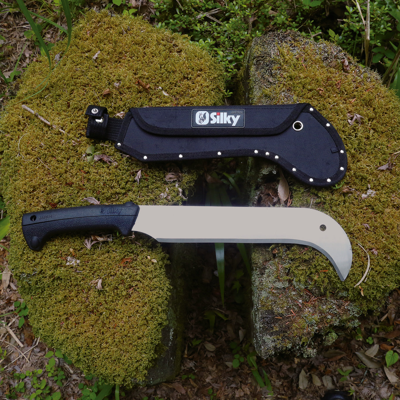 Silky Yoki Machete 270 – robuste Gartenmachete mit 270 mm Blatt aus legiertem Stahl, ergonomischem Antirutschgriff aus Vollgummi, schnellem Blattwechsel und Schutzhülle für schwere Rodungsarbeiten