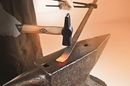 Picard Schlosserhammer mit französischer Form und Eschenstiel 300g Kopfgewicht